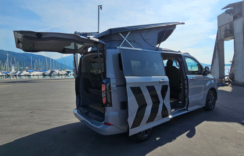 vanexxt Ford Tourneo Custom Kofferraum offen